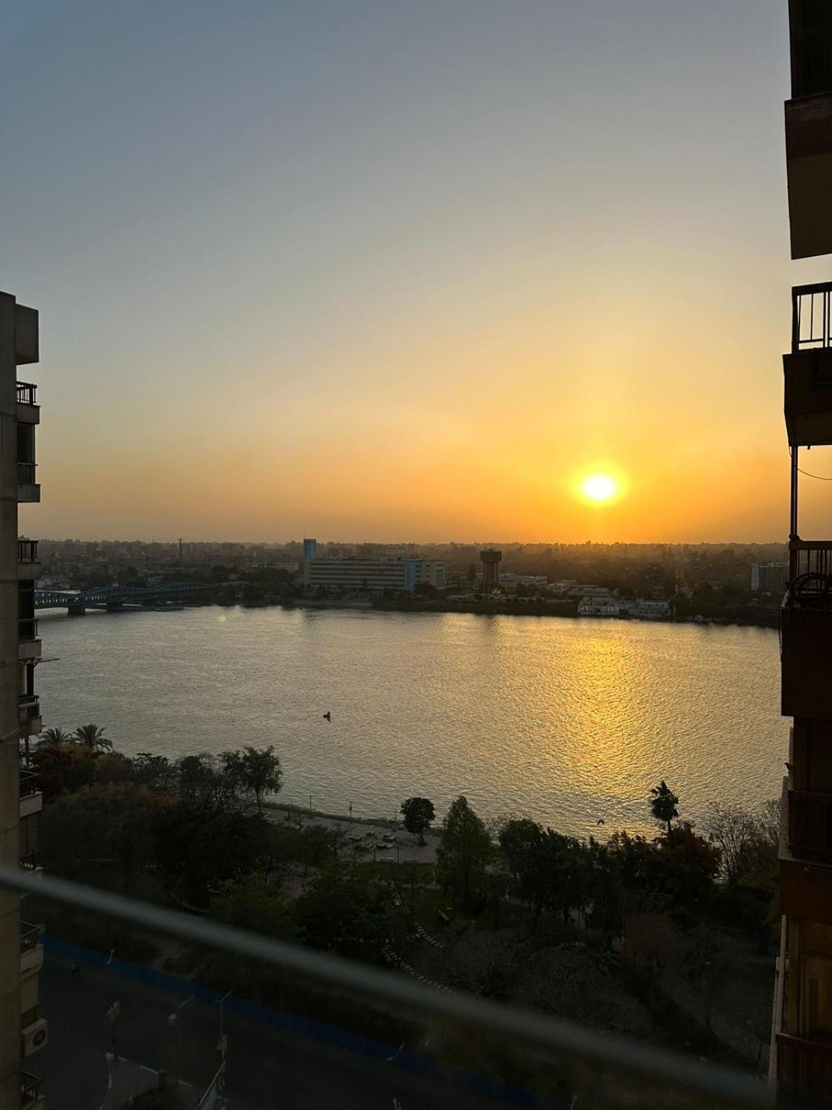 ابراج اللؤلؤه كورنيش ممشي أهل مصر *